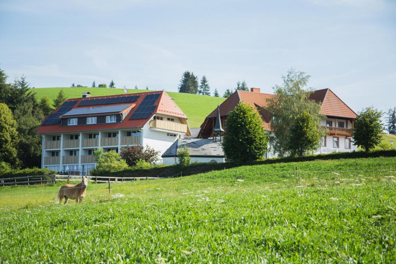 Gasthaus Sonne Neuhaeusle Sankt Margen Luaran gambar