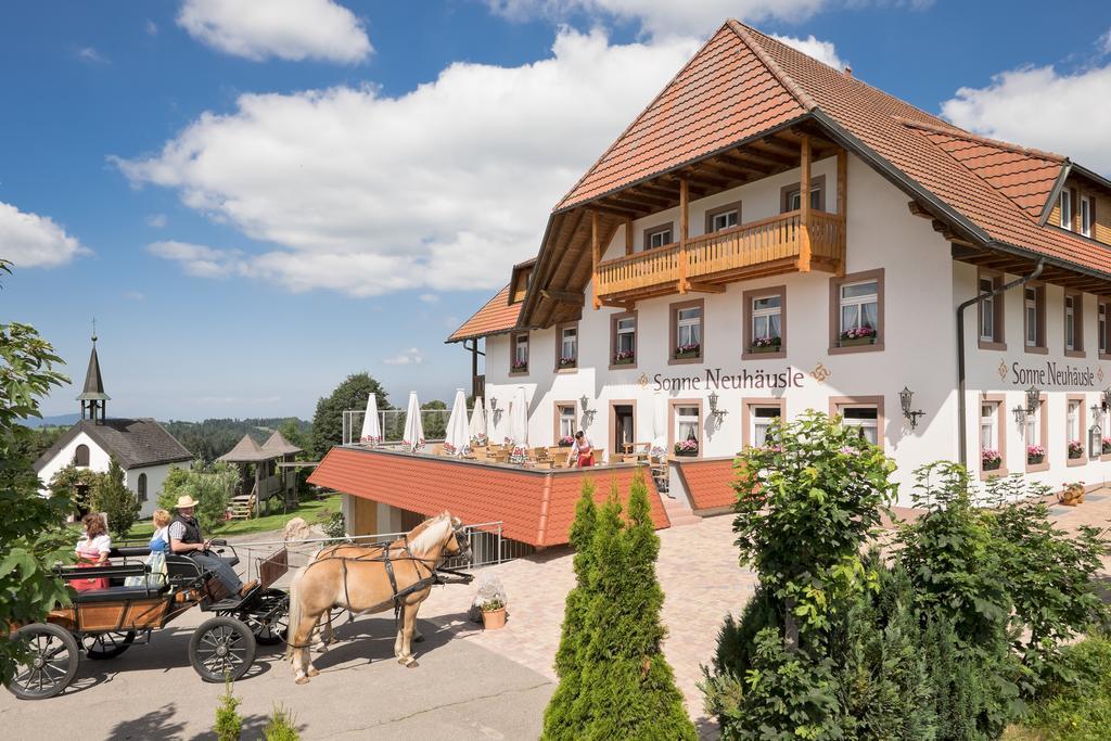 Gasthaus Sonne Neuhaeusle Sankt Margen Luaran gambar